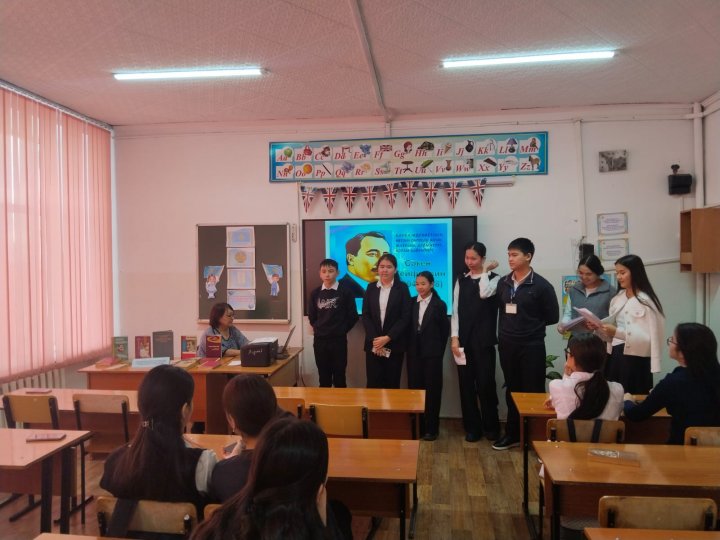 С.Сейфуллиннің туғанына 130  жыл толуына орай «Қазақ әдебиетінің ақсұңқары» атты әдеби кеш өткізді.